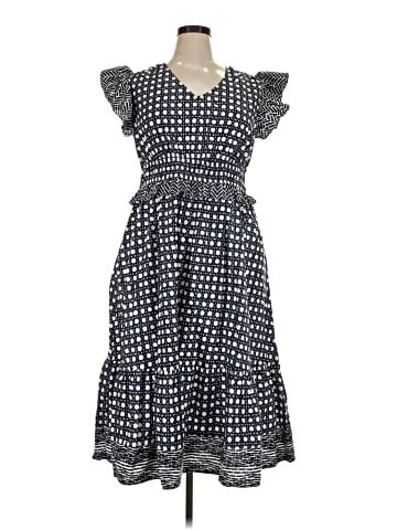 Crown & Ivy Casual Dress (view 1)