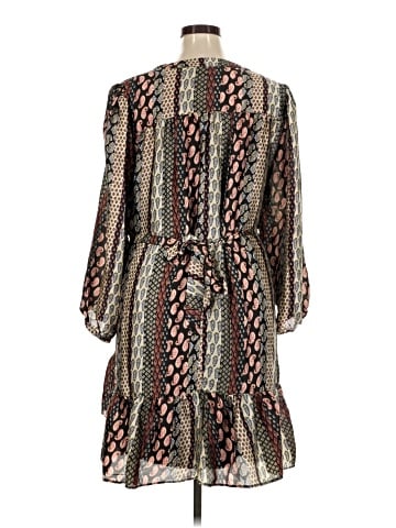 Julia Jordan Casual Dress (view 2)