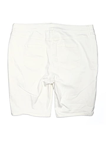 Liz Claiborne Shorts (view 2)