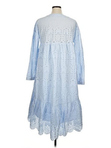 Crown & Ivy Casual Dress (view 2)