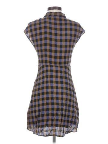 Urban Outfitters Casual Dress (view 2)