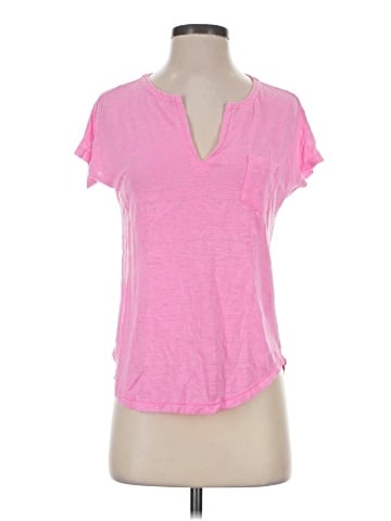 Lilly Pulitzer Short Sleeve T-Shirt (view 1)
