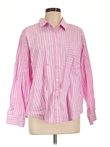 Maurices Long Sleeve Button-Down Shirt (view 1)