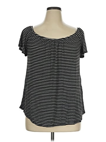 Socialite Short Sleeve Top (view 1)