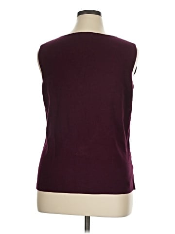 Hampshire Studio Sleeveless T-Shirt (view 2)
