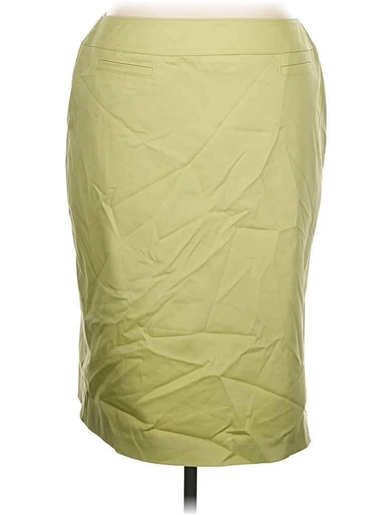 Pre-owned Liz Claiborne Casual Skirt In Green