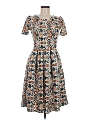 Lularoe Casual Dress (view 1)