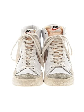 Nike Sneakers (view 2)