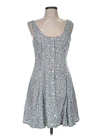 Old Navy Casual Dress (view 1)