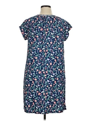 Croft & Barrow Casual Dress (view 2)