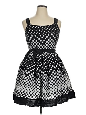 Taylor Cocktail Dress (view 1)