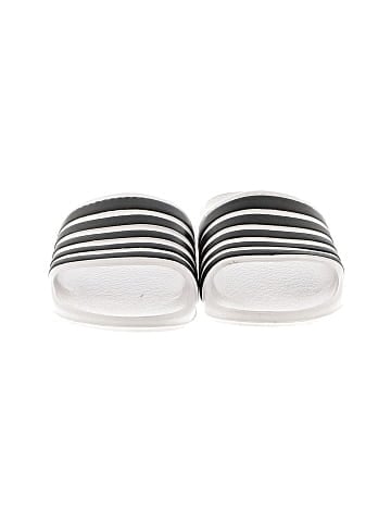 Wonder Nation Sandals (view 2)