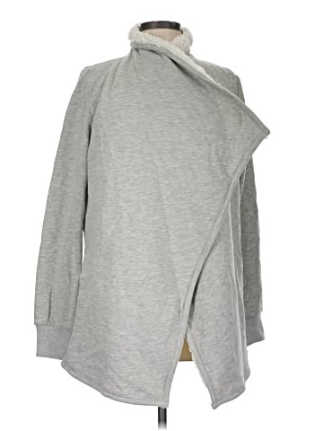 Abercrombie & Fitch Sweatshirt (view 1)