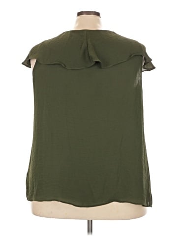 Boutique + Sleeveless Blouse (view 2)