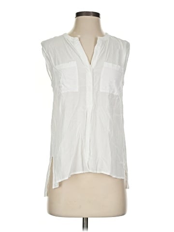 Gap Outlet Sleeveless Button-Down Shirt (view 1)
