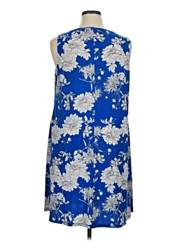 Roz & Ali Cocktail Dress (view 2)