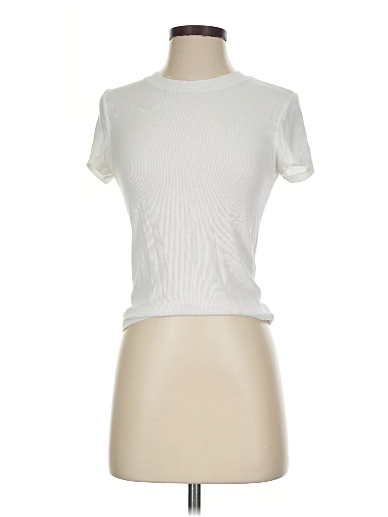 Pre-owned Ae77 Short Sleeve Turtleneck In Ivory