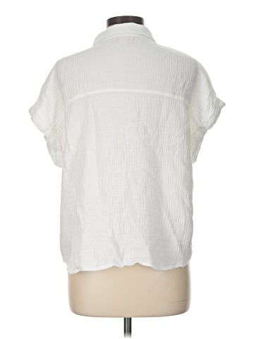 Jessica Simpson Short Sleeve Blouse (view 2)