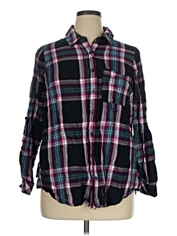 Lane Bryant Long Sleeve Button-Down Shirt (view 1)