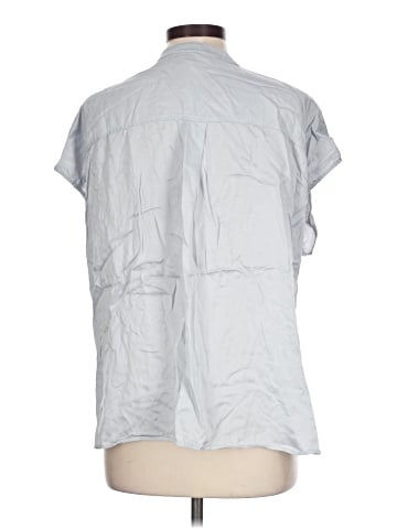 Banana Republic Short Sleeve Henley (view 2)