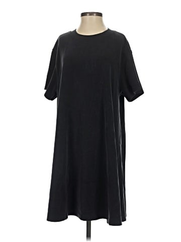 Lululemon Athletica Casual Dress (view 1)