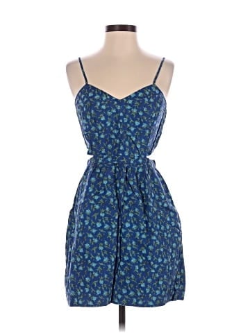 Broadway & Broome Casual Dress (view 1)