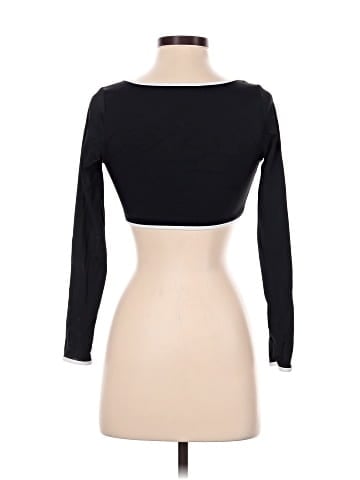 Victoria's Secret 3/4 Sleeve Top (view 2)