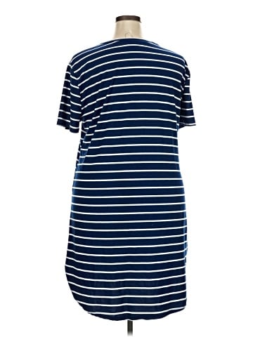 Rouge Casual Dress (view 2)