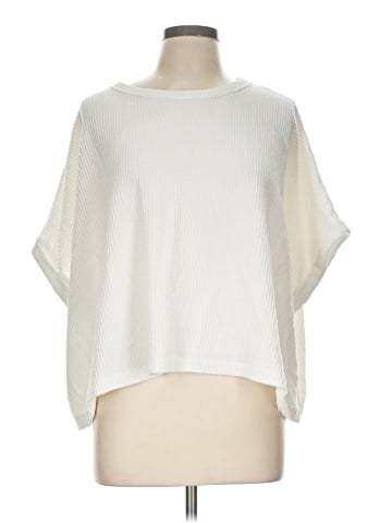 Charlotte Avery Poncho (view 1)