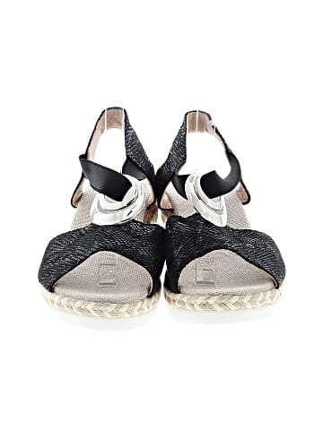 Unbranded Wedges (view 2)