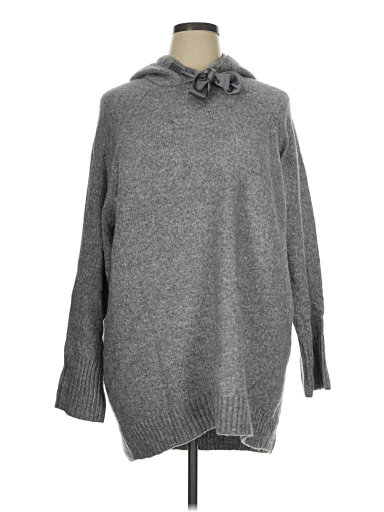 Express Pullover Sweater In Gray