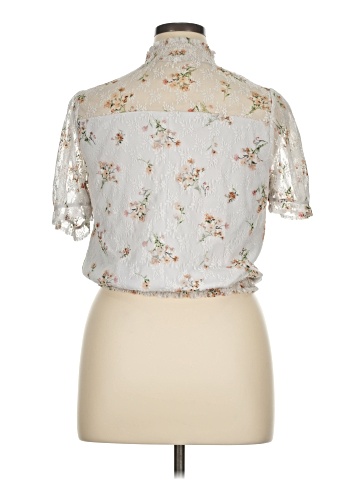 Eyeshadow Short Sleeve Blouse (view 2)