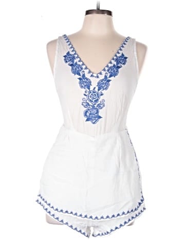 En Creme Romper (view 1)