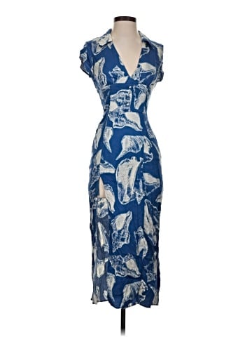 Urban Outfitters Casual Dress (view 1)