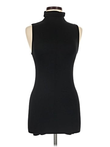 Skinny Tee Sleeveless T-Shirt (view 1)