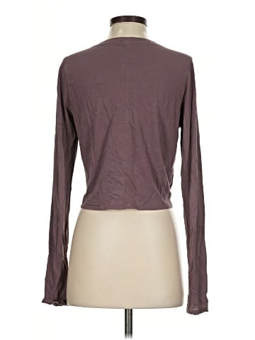 Lululemon Athletica Long Sleeve T-Shirt (view 2)