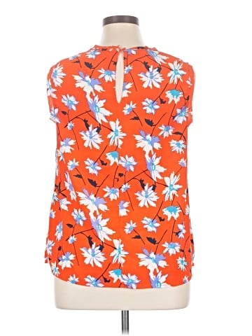 dalia Sleeveless Blouse (view 2)
