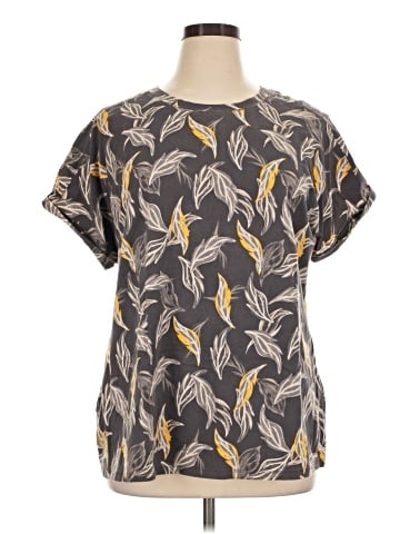D&Co. Short Sleeve T-Shirt (view 1)
