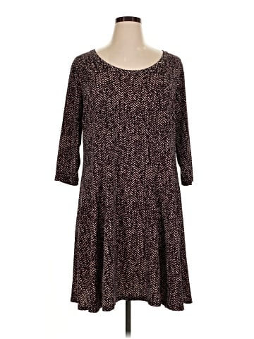 Karen Kane Casual Dress (view 1)
