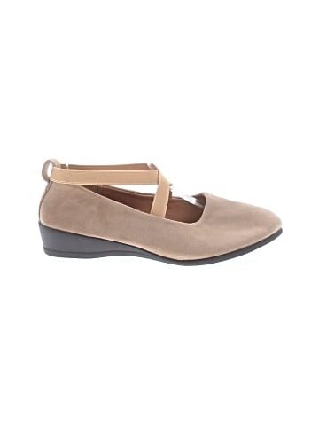 Love Flats (view 1)