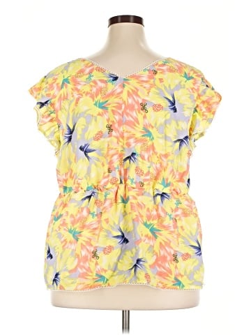 Jessica Simpson Short Sleeve Blouse (view 2)