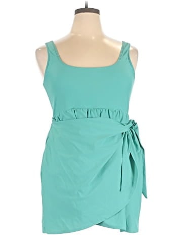 Old Navy One Piece Swimsuit (view 1)