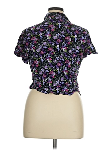 Sag Harbor Short Sleeve Blouse (view 2)