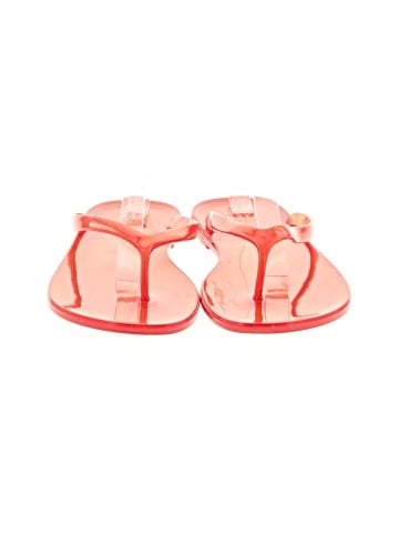 Gap Flip Flops (view 2)