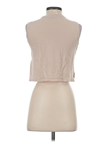 Abercrombie & Fitch Sleeveless T-Shirt (view 2)