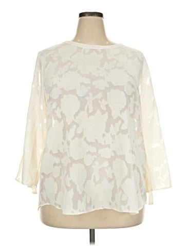 Van Heusen 3/4 Sleeve Blouse (view 1)