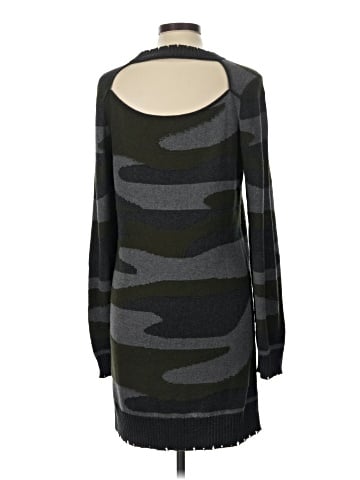 Pam & Gela Pullover Sweater (view 2)