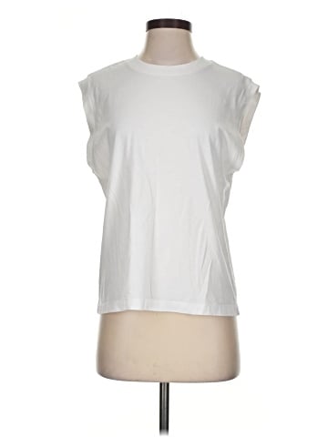 Abercrombie & Fitch Sleeveless T-Shirt (view 1)