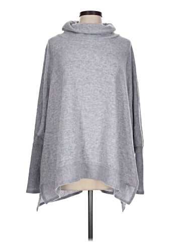 Zenana Poncho (view 1)