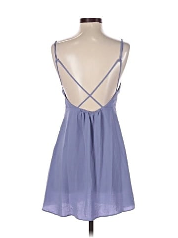 Urban Outfitters Casual Dress (view 2)
